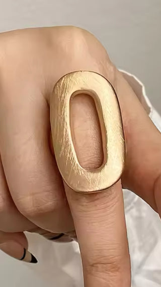 Oval Ring